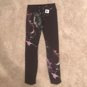 NWT WOMEN’S Nike XS Running Epic Lux